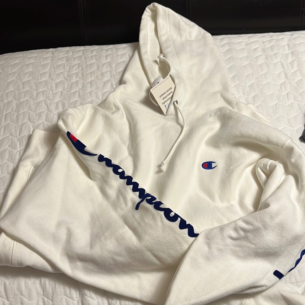 Men’s Champion Hoodie (new with tags) size XL